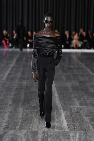 Look 45